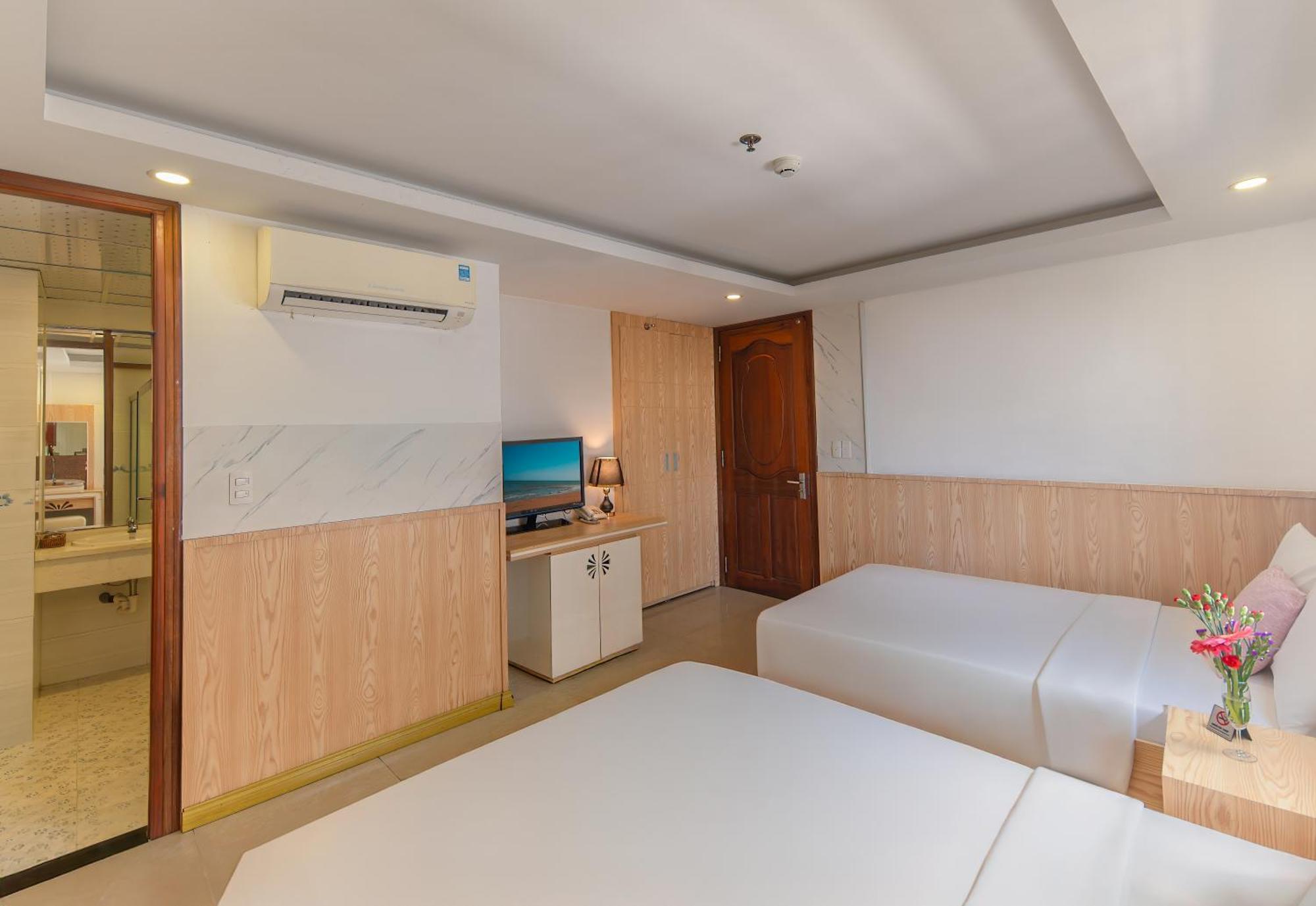 Nang Vang Hotel Nha Trang Bagian luar foto