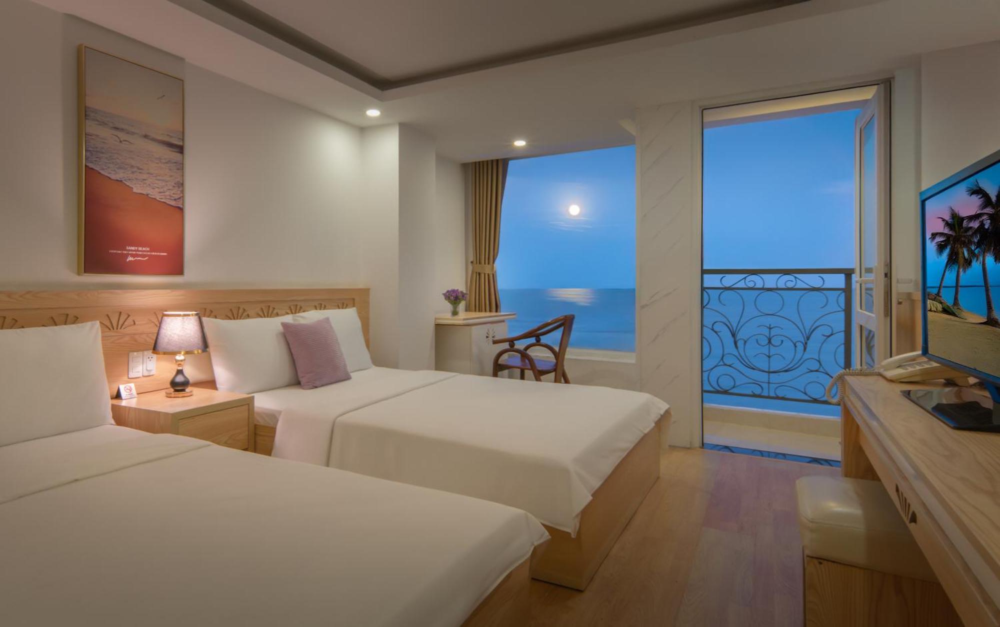 Nang Vang Hotel Nha Trang Bagian luar foto