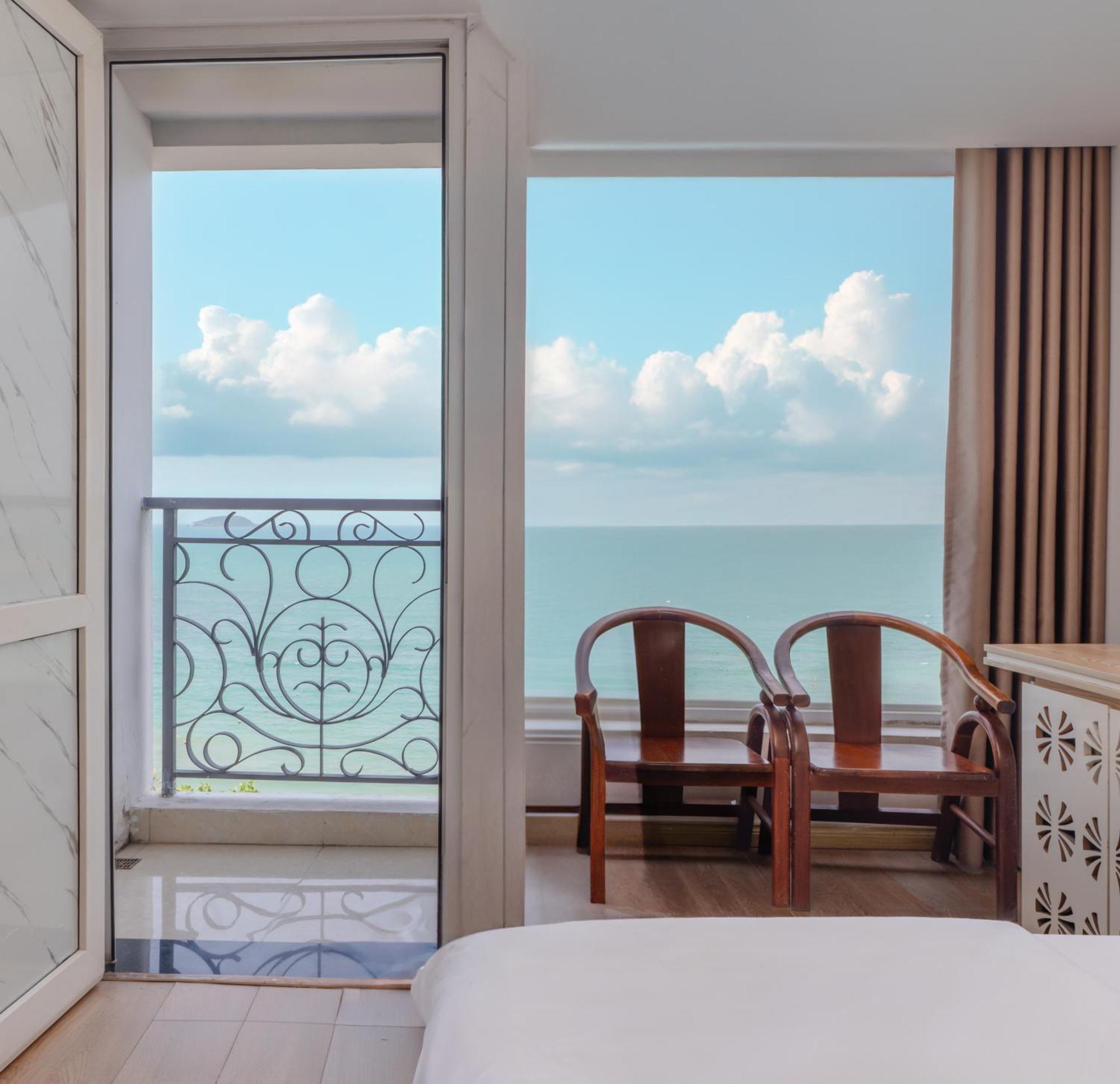 Nang Vang Hotel Nha Trang Bagian luar foto